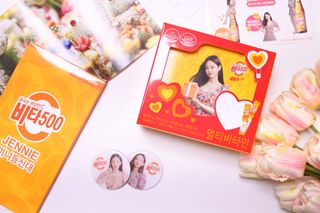 [광동제약] 비타500데일리스틱 제니 에디션60포&굿즈3종 — 5점을 준 리뷰어가 2021년 11월 올린 사용 사진