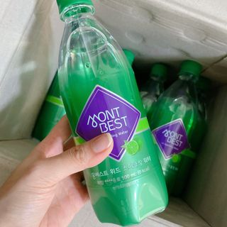 몽베스트 Montbest with Sparkling water Lime20병 — 4.5점을 준 리뷰어가 2021년 11월 올린 사용 사진