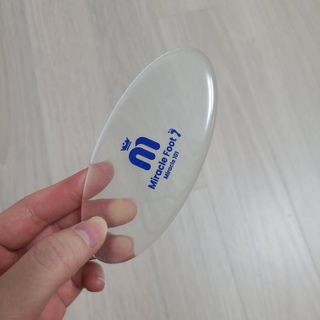 미라클풋 유리발각질제거기 물없이 쓱싹쓱싹 몇번만에 발각질 완벽제거 — 5점을 준 리뷰어가 2021년 9월 올린 사용 사진