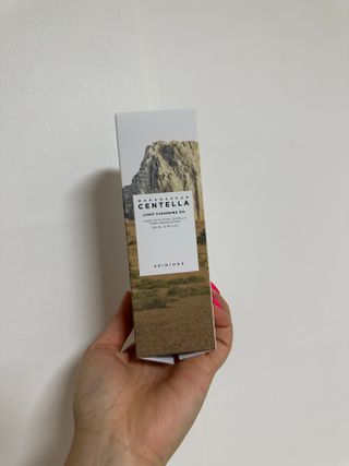 스킨1004 [SKIN1004] 마다가스카르 센텔라 라이트 클렌징 오일 200ml — 5점을 준 리뷰어가 2024년 7월 올린 사용 사진