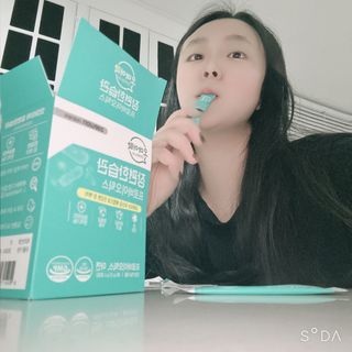 [유산균] 오마이락 장편한습관 프로바이오틱스 30P — 4점을 준 리뷰어가 2022년 11월 올린 사용 사진