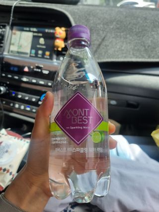 몽베스트 Montbest with Sparkling water 플레인/라임/레몬 20병(랜덤) — 5점을 준 리뷰어가 2024년 5월 올린 사용 사진