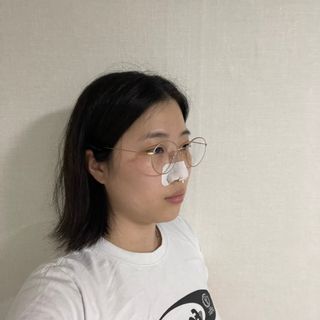 세뚜아(Cettua) 세뚜아 스티키 포어 패치 Cettua Sticky Pore Patch — 4.5점을 준 리뷰어가 2023년 10월 올린 사용 사진