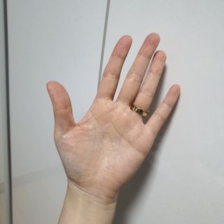 썸헤어 / SUMHAIR 썸헤어 실키 테라피 헤어 에센스 — 4점을 준 리뷰어가 2021년 4월 올린 사용 사진