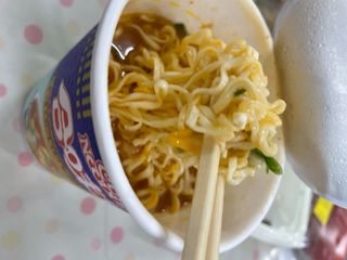 NISSIN 닛신 컵누들  4종 - 씨푸드오리지날, 씨푸드 스파이시, 씨푸드 커리, 씨푸드 XO소스 — 5점을 준 리뷰어가 2021년 11월 올린 사용 사진