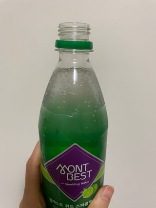몽베스트 Montbest with Sparkling water Lime20병 — 5점을 준 리뷰어가 2023년 2월 올린 사용 사진