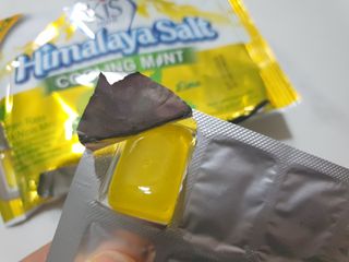마요라 히말라야 솔트 캔디 2종-페퍼민트 맛, 라임민트 맛 — 5점을 준 리뷰어가 2022년 12월 올린 사용 사진