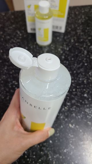 랑벨 내츄럴 딥 클렌징 워터 500ml — 5점을 준 리뷰어가 2022년 6월 올린 사용 사진