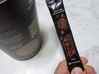 프리마인 자체 기업부설 연구소에서 찾아낸 건강한 수면의 비밀.  슬립토 플러스 30포 — 5점을 준 리뷰어가 2021년 11월 올린 사용 사진
