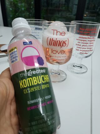 더그레잇티 콤부차 300ml *12개입 (오리지널 6개+베리리치 6개) — 5점을 준 리뷰어가 2022년 7월 올린 사용 사진
