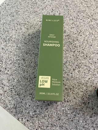나인레스 데일리 인텐스 너리싱 샴푸 300ml / 10.14 fl.oz — 5점을 준 리뷰어가 2021년 11월 올린 사용 사진