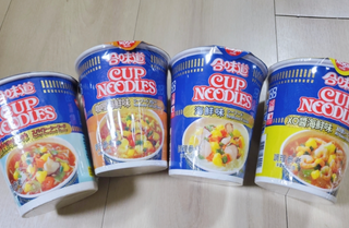 NISSIN 닛신 컵누들  4종 - 씨푸드오리지날, 씨푸드 스파이시, 씨푸드 커리, 씨푸드 XO소스 — 5점을 준 리뷰어가 2022년 4월 올린 사용 사진