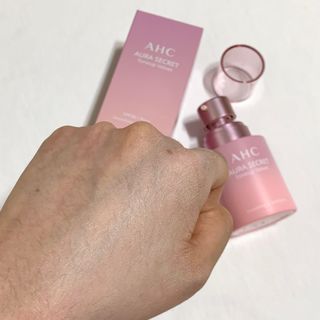 AHC 아우라 시크릿 톤업 벨벳 — 5점을 준 리뷰어가 2021년 5월 올린 사용 사진