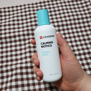 리더스코스메틱 리더스 카밍 바이오틱스 에센스 워터 — 5점을 준 리뷰어가 2021년 2월 올린 사용 사진