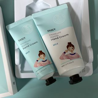 파시 FASCY 高保湿ハンドクリーム40ml+80ml セット — 4점을 준 리뷰어가 2021년 8월 올린 사용 사진