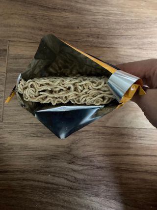 안심댕면 강아지라면 5봉지+쓰담쓰담 종합영양제 2스틱 샘플 증정 — 4.5점을 준 리뷰어가 2022년 8월 올린 사용 사진
