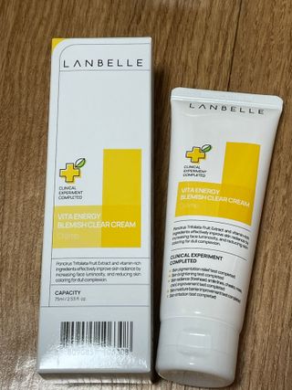 랑벨 비타 에너지 잡티 크림 75ml (피부 속 기미완화크림) — 5점을 준 리뷰어가 2022년 6월 올린 사용 사진