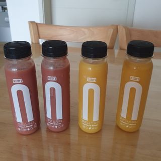 BLENDY'S 핑크 스무디+블론디 스무디 — 5점을 준 리뷰어가 2021년 9월 올린 사용 사진
