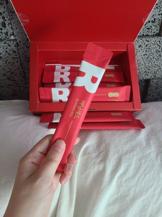 디오르 버닝레드 — 5점을 준 리뷰어가 2022년 2월 올린 사용 사진