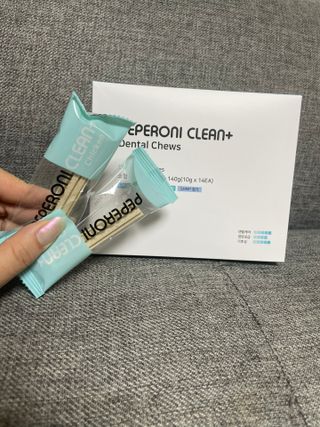 페페로니 클린플러스 덴탈치킨껌 10g x 14p — 5점을 준 리뷰어가 2021년 7월 올린 사용 사진