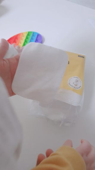 디어엘로디 프리미엄 유기농 유아 솜티슈 40매 3Pack +60매 1Pack 혼합형 — 5점을 준 리뷰어가 2021년 4월 올린 사용 사진