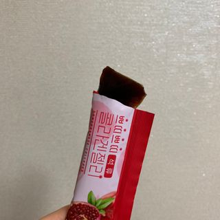 헬스업_쁘띠쁘띠석류콜라겐젤리_20g x 14포 — 5점을 준 리뷰어가 2020년 12월 올린 사용 사진