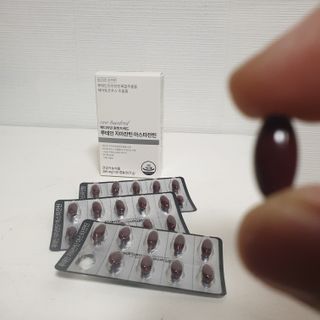 메디타민 루테인 지아잔틴 아스타잔틴 — 5점을 준 리뷰어가 2021년 11월 올린 사용 사진