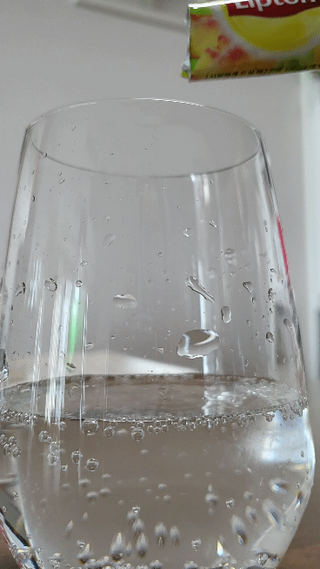 몽베스트 Montbest with Sparkling water Lime20병 — 5점을 준 리뷰어가 2023년 2월 올린 사용 사진