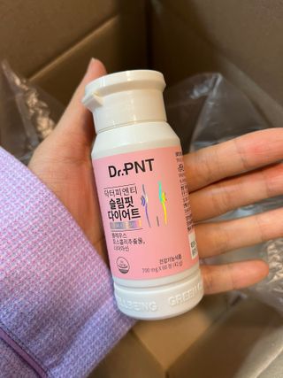 닥터피엔티 [Dr.PNT] 하루 2알로 건강한 다이어트! 한겨울에도 체지방만 쏙~ 슬림핏 다이어트 — 5점을 준 리뷰어가 2022년 12월 올린 사용 사진