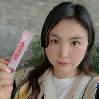 비타앤 석류콜라겐스틱 — 5점을 준 리뷰어가 2021년 5월 올린 사용 사진
