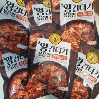 한성기업 무볼레 왕건더기 볶음밥 묵은지삼겹살 — 4점을 준 리뷰어가 2021년 10월 올린 사용 사진