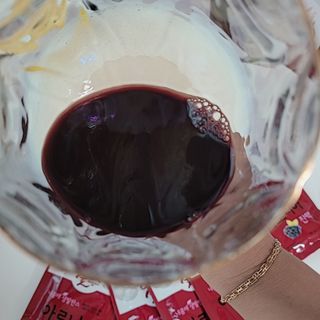 서울약사신협_내몸애생발란스아로니아_70ml x 30포 — 5점을 준 리뷰어가 2021년 6월 올린 사용 사진