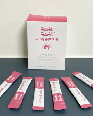 메디포스트 모비타 미쓰리 글루타치온 30포 — 5점을 준 리뷰어가 2022년 11월 올린 사용 사진