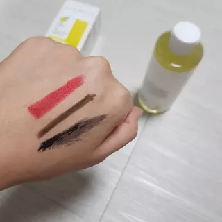 랑벨 내츄럴 딥 립앤아이 리무버 210ml — 5점을 준 리뷰어가 2022년 6월 올린 사용 사진