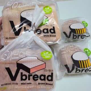 롯데제과 Vbread 포카치아식빵1개 + 미니식빵 1개 + 머핀 2개 세트 — 5점을 준 리뷰어가 2021년 9월 올린 사용 사진