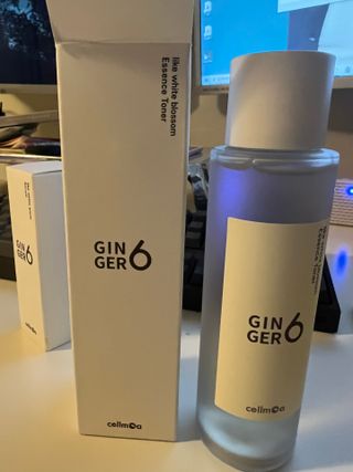 GINGER6 라이크 화이트 블라썸 에센스 토너 — 5점을 준 리뷰어가 2021년 12월 올린 사용 사진