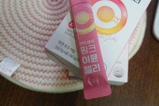 인디닥터 면역 생생 핑크 이뮨 젤리 + 타이탄 BCAA 프로틴 젤리스틱 — 5점을 준 리뷰어가 2022년 3월 올린 사용 사진