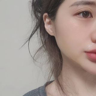 브에노 파리퀸 윌 페이스 오일 — 5점을 준 리뷰어가 2021년 6월 올린 사용 사진