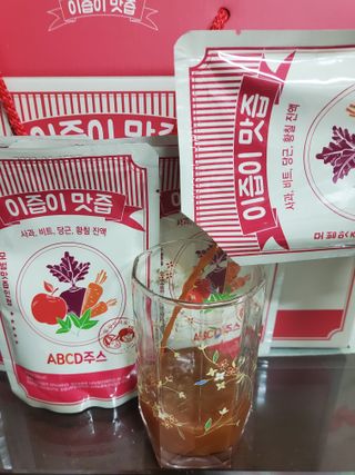 본황칠 이즙이 맛즙 ABC주스 30EA — 5점을 준 리뷰어가 2022년 7월 올린 사용 사진
