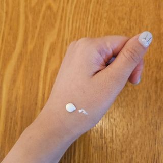 MF[스킨1004] 마다가스카르 센텔라 히알루-시카 워터핏 선세럼 50ml — 5점을 준 리뷰어가 2024년 5월 올린 사용 사진