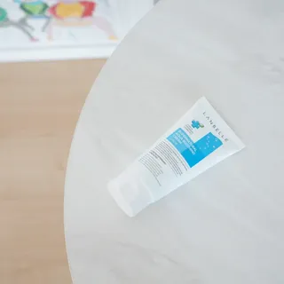 랑벨 수퍼내츄럴 아쿠아 수딩 크림 100ml — 5점을 준 리뷰어가 2022년 6월 올린 사용 사진