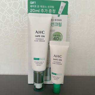 [AHC] 세이프온 에센스 선크림 올리브영 스페셜 증정 기획세트 — 5점을 준 리뷰어가 2022년 6월 올린 사용 사진