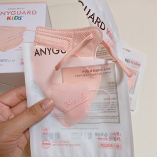 애니가드키즈 라이트 소형 5컬러 각 10매입 [크리미베이지, 코튼핑크, 블루레이크, 페일로즈, 민트그린] — 5점을 준 리뷰어가 2022년 6월 올린 사용 사진