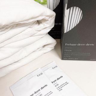 [이즈라이프코스메틱] 퍼퓸 드라이어 시트 히노끼향  or 블랑향 2중 택1 30매 — 5점을 준 리뷰어가 2021년 8월 올린 사용 사진