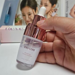 나우 [리브엠] 123억개 엑소좀으로 채운 눈부신 광채, 엑소코어 화이트닝 텐션 앰플 — 5점을 준 리뷰어가 2023년 11월 올린 사용 사진