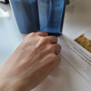 바이블루 보타닉 아쿠아 액티브 토닉&로션 — 5점을 준 리뷰어가 2023년 4월 올린 사용 사진