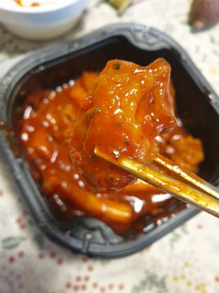 한성기업 무볼레 닭떡볶이+해물떡볶이 2종 세트 — 5점을 준 리뷰어가 2021년 10월 올린 사용 사진