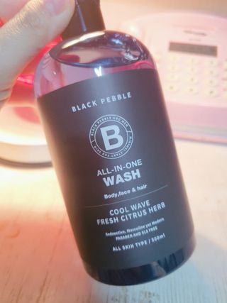 블랙페블 올인원 워시 쿨 웨이브 500ml — 5점을 준 리뷰어가 2021년 4월 올린 사용 사진