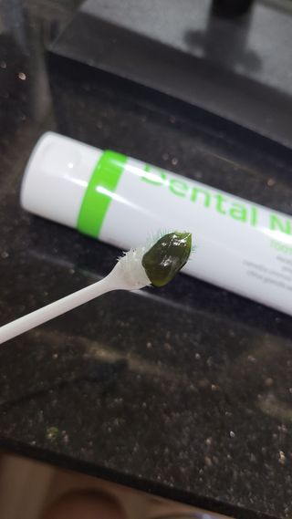 프리마인 유해균 뿐만 아니라 유익균까지 씻어내는 치약은 그만, 건강한 구강환경을 만드는 덴탈엔오 — 5점을 준 리뷰어가 2022년 4월 올린 사용 사진