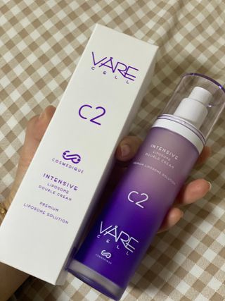 바르셀 주름개선 리프팅 영양크림 인텐시브 리포좀 더블크림-C2 50ml — 5점을 준 리뷰어가 2021년 11월 올린 사용 사진